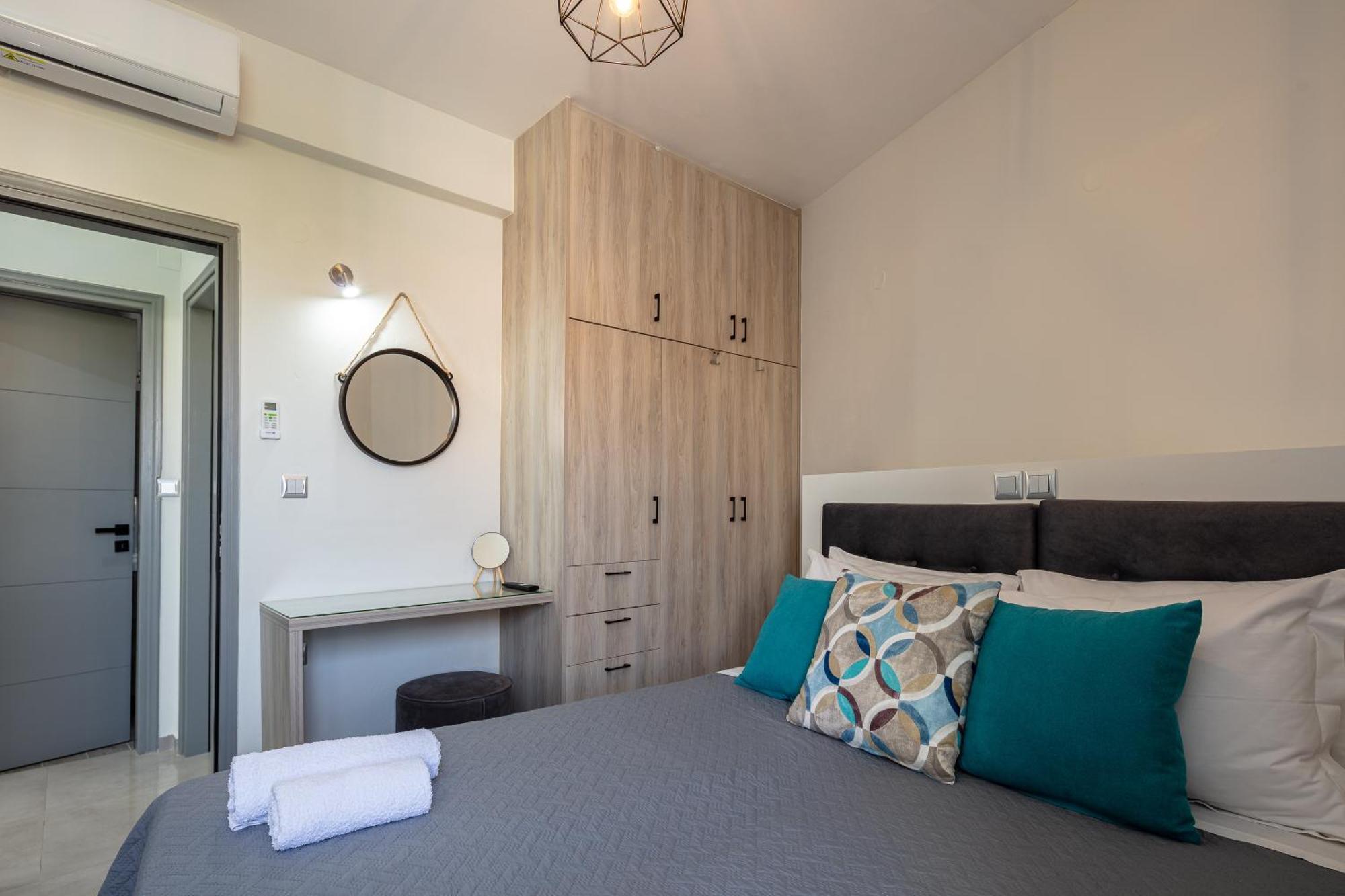 Nick And Helen Apartment Perivolia  ภายนอก รูปภาพ