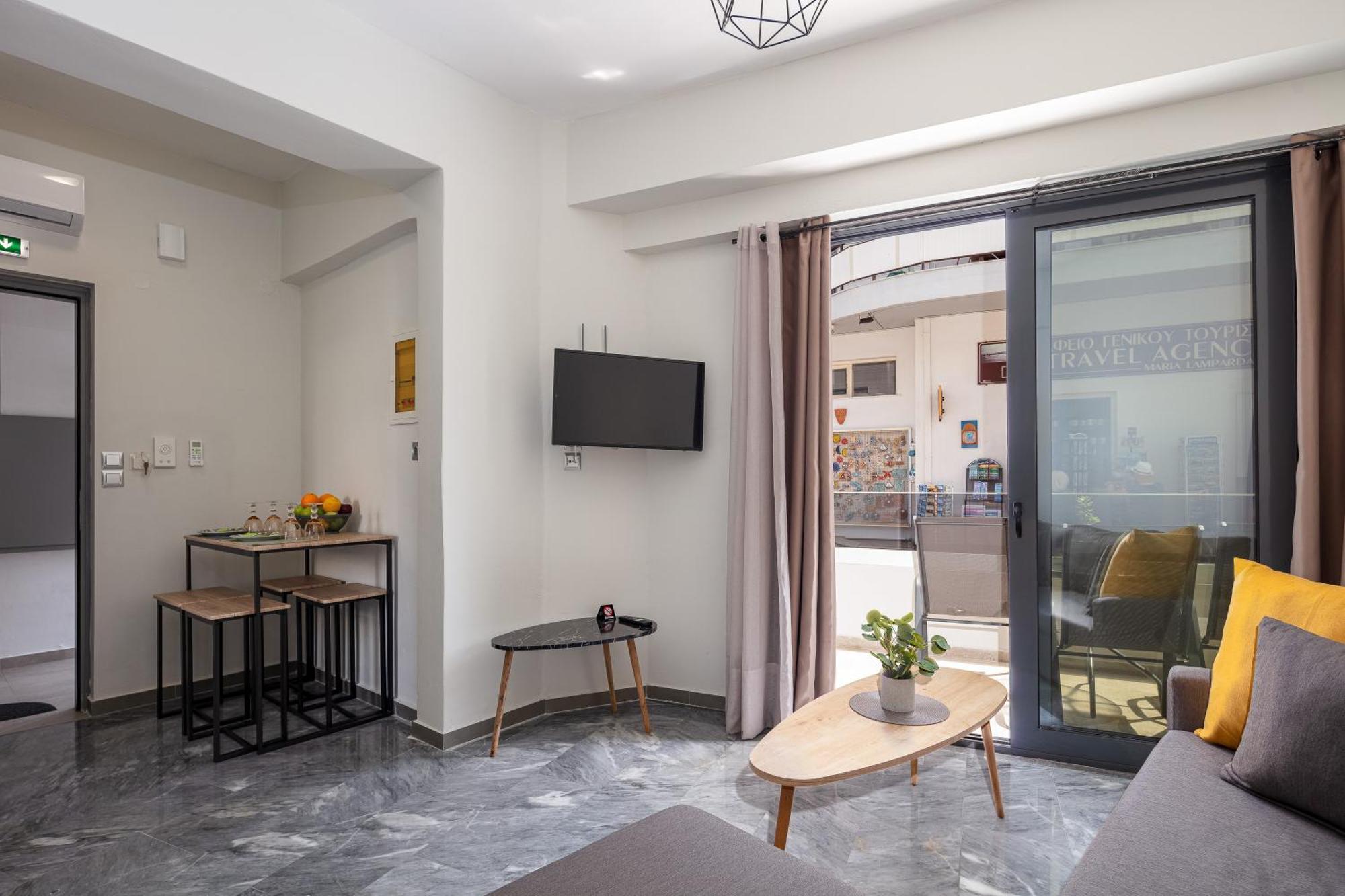 Nick And Helen Apartment Perivolia  ภายนอก รูปภาพ