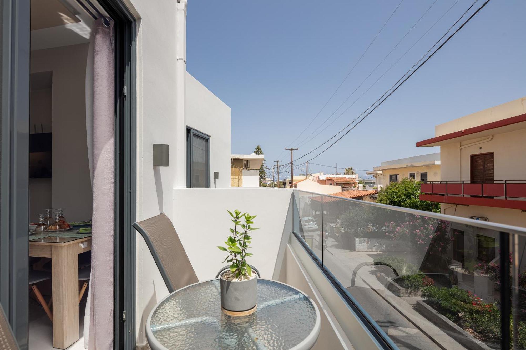 Nick And Helen Apartment Perivolia  ภายนอก รูปภาพ