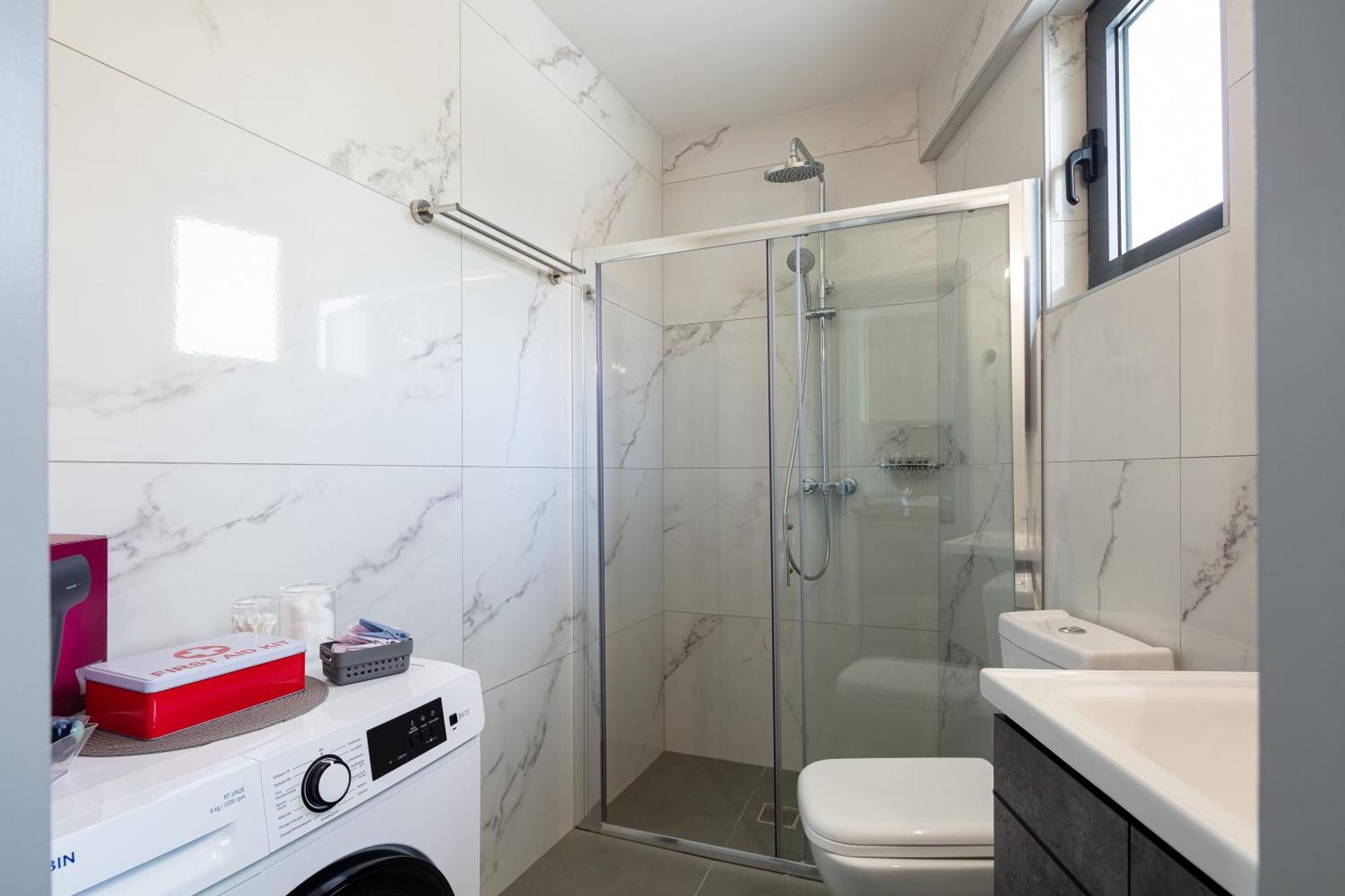 Nick And Helen Apartment Perivolia  ภายนอก รูปภาพ